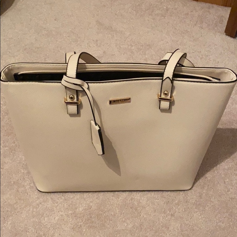 Set of purses